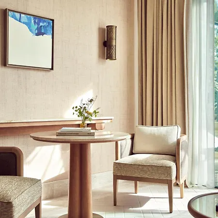 리조트 Four Seasons Mallorca At Formentor 포엔샤 항구